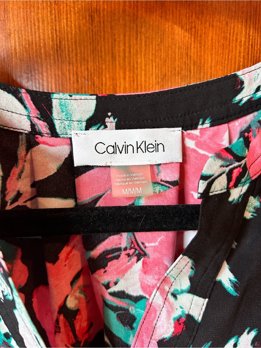 Calvin Klein Black V-Neck Cap Sleeve Blouse with Pink Floral Print - Picture 2 of 2